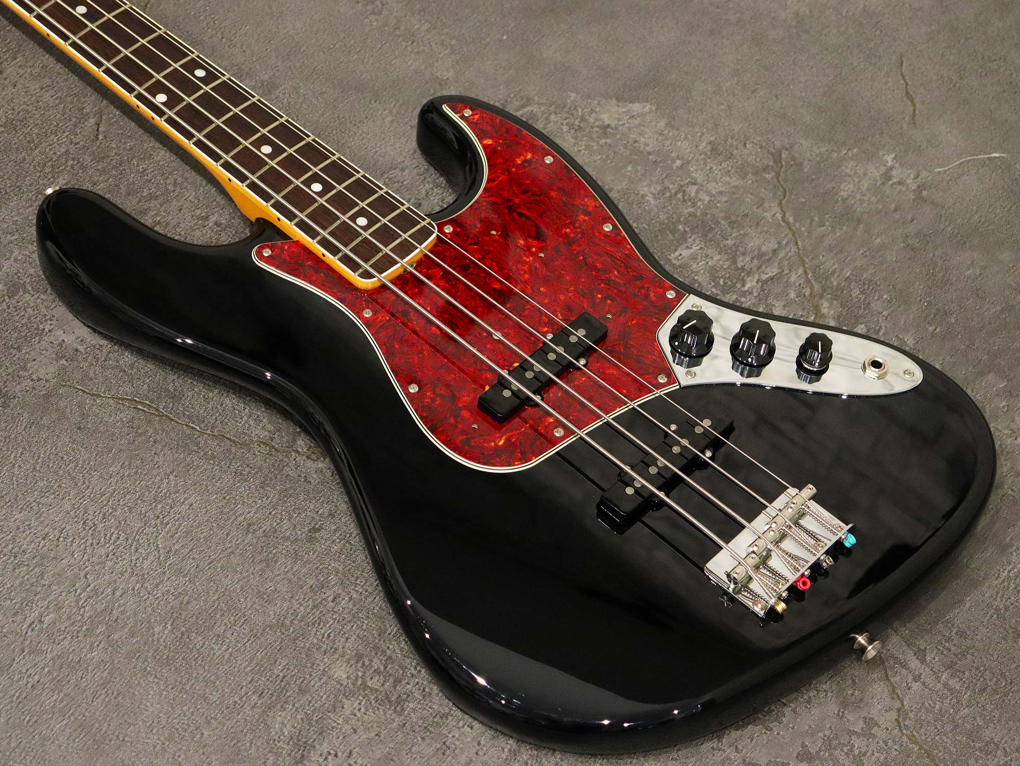 Fender FSR Made in Japan Traditional II 60s Jazz Bass RW